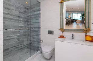 10201 E Collins Ave, Bal Harbour, FL 33154 - Photo 30