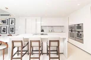 10201 E Collins Ave, Bal Harbour, FL 33154 - Photo 18