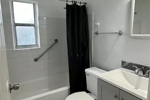 414 NW 15th Way, Fort Lauderdale, FL 33311 - Photo 10