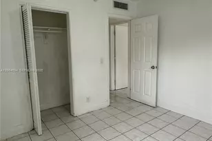 414 NW 15th Way, Fort Lauderdale, FL 33311 - Photo 12