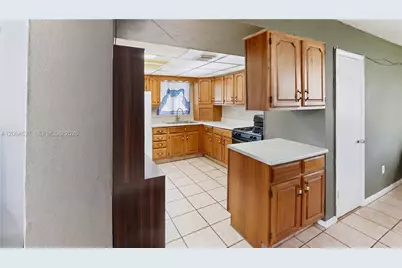 15122 SW 297th Ter, Homestead, FL 33033 - Photo 12