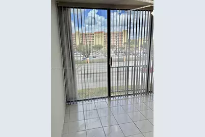 9400 W Flagler St #312, Miami, FL 33174 - Photo 14
