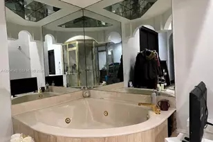 7248 NW 48th Ct, Lauderhill, FL 33319 - Photo 14