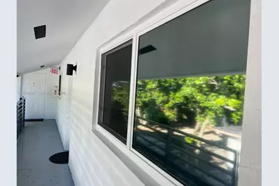 2611 NW 32nd St, Miami, FL 33142 - Photo 14