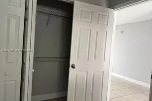 4271 NW 5th St, Plantation, FL 33317 - Photo 4