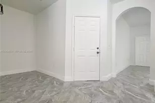 8894 SW 225th St, Cutler Bay, FL 33190 - Photo 6