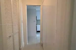 2899 Collins Ave, Miami Beach, FL 33140 - Photo 22