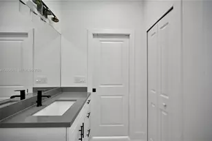 4107 13th St SW, Lehigh Acres, FL 33976 - Photo 32
