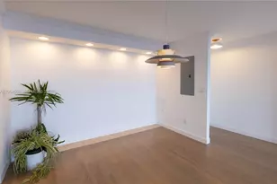 11 Island Ave, Miami Beach, FL 33139 - Photo 8