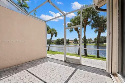 15890 SW 12th St, Pembroke Pines, FL 33027 - Photo 32