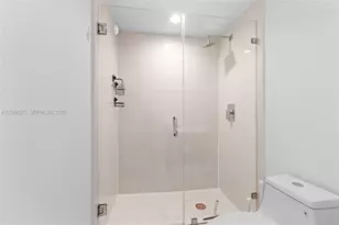 1300 S Miami Ave, Miami, FL 33130 - Photo 32