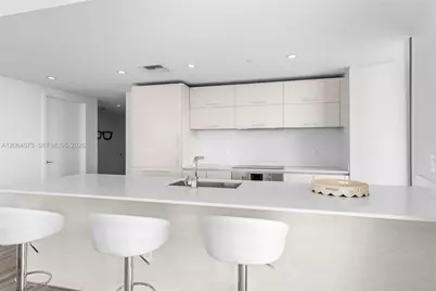 1300 S Miami Ave #4505, Miami, FL 33130 - Photo 16