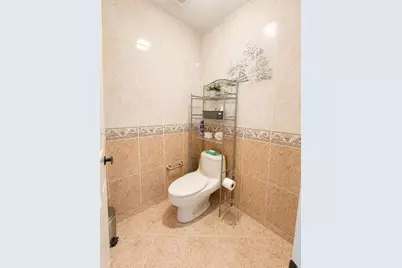 18758 NW 78th Pl, Hialeah, FL 33015 - Photo 12
