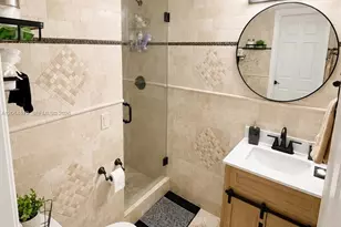 18758 NW 78th Pl, Hialeah, FL 33015 - Photo 16