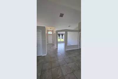 151 SW South Wakefield Cir #-, Port Saint Lucie, FL 34953 - Photo 6
