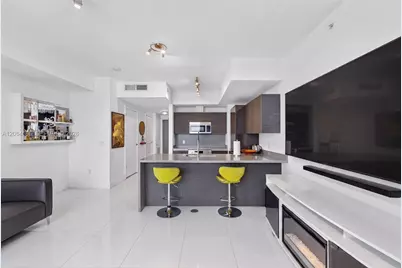 1080 Brickell Ave #3902, Miami, FL 33131 - Photo 20