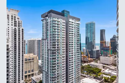 1080 Brickell Ave #3902, Miami, FL 33131 - Photo 4