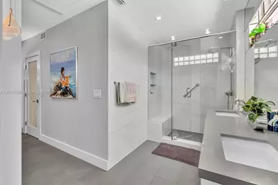 9450 E Broadview Dr, Bay Harbor Islands, FL 33154 - Photo 12