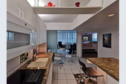 100 Lincoln Rd #1424, Miami Beach, FL 33139 - Photo 10