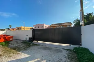 2268 SW 8th St, Miami, FL 33135 - Photo 16