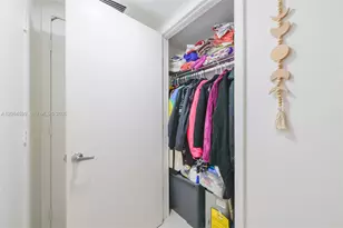 50 Biscayne Blvd, Miami, FL 33132 - Photo 16