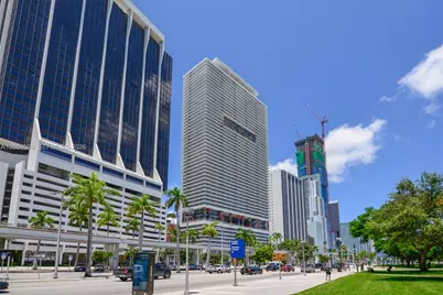 50 Biscayne Blvd #2505, Miami, FL 33132 - Photo 32