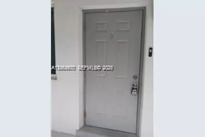 214 SE 8th St #3, Hallandale Beach, FL 33009 - Photo 2