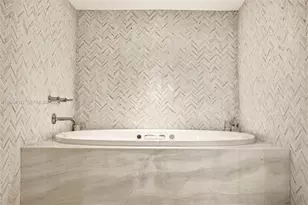 5600 Collins Ave, Miami Beach, FL 33140 - Photo 16
