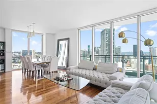 90 SW 3rd St, Miami, FL 33130 - Photo 1