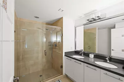 90 SW 3rd St #3504, Miami, FL 33130 - Photo 6
