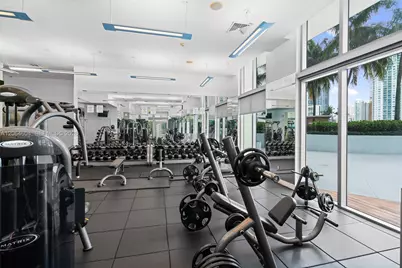 90 SW 3rd St #3504, Miami, FL 33130 - Photo 22