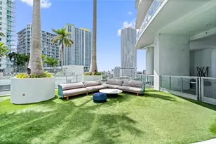 90 SW 3rd St, Miami, FL 33130 - Photo 26