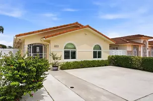 3171 W 78th St, Hialeah, FL 33018 - Photo 2