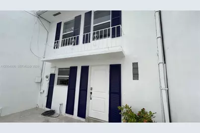2061 NE 123rd St, North Miami, FL 33181 - Photo 14