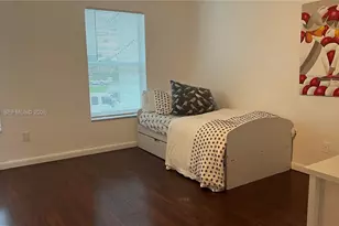 2061 NE 123rd St, North Miami, FL 33181 - Photo 12