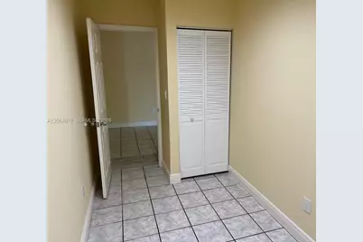 16982 NE 21st Ave #16982, North Miami Beach, FL 33162 - Photo 4