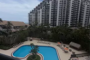 540 Brickell Key Dr, Miami, FL 33131 - Photo 42