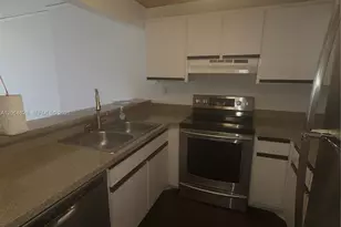 540 Brickell Key Dr, Miami, FL 33131 - Photo 26