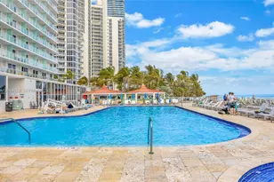 19201 Collins Ave, Sunny Isles Beach, FL 33160 - Photo 20