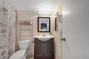 19201 Collins Ave, Sunny Isles Beach, FL 33160 - Photo 16