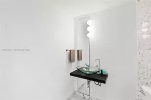 200 Biscayne Blvd Way, Miami, FL 33131 - Photo 64