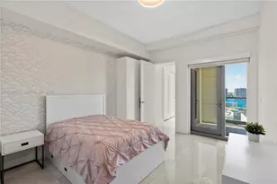 17901 Collins Ave, Sunny Isles Beach, FL 33160 - Photo 10