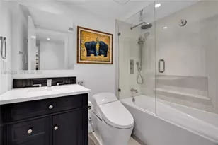 3 Grove Isle Dr, Miami, FL 33133 - Photo 22