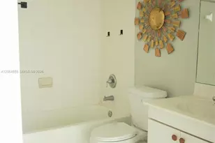 1240 SE 31st Ct, Homestead, FL 33035 - Photo 4