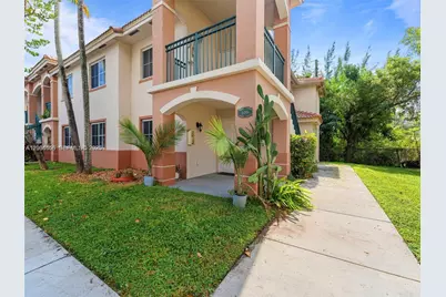1240 SE 31st Ct #106-32, Homestead, FL 33035 - Photo 1