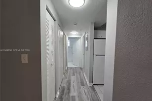 1627 NW 18th St, Miami, FL 33125 - Photo 6