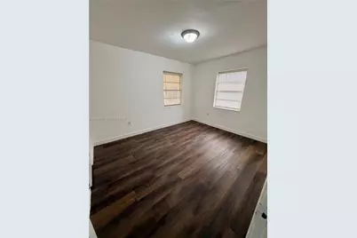 1200 NW 37th Ave #2, Miami, FL 33125 - Photo 8