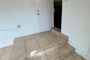 1200 NW 37th Ave, Miami, FL 33125 - Photo 16