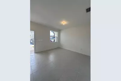 2892 SE 25th Rd #2892, Homestead, FL 33035 - Photo 10
