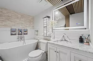 1820 S Treasure Dr, North Bay Village, FL 33141 - Photo 20